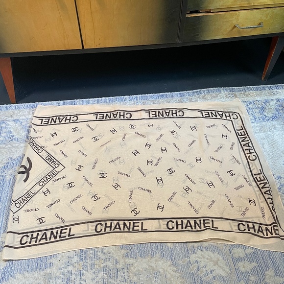 Sheer Chanel Scarf - Picture 1 of 3